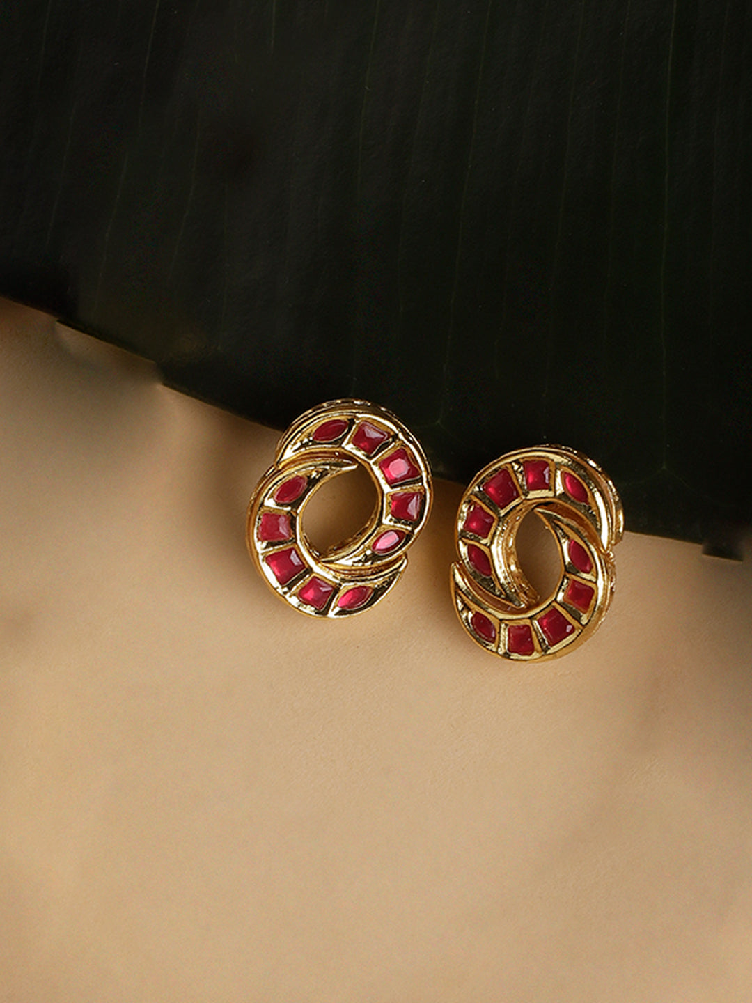 Red Kundan Stud type earrings