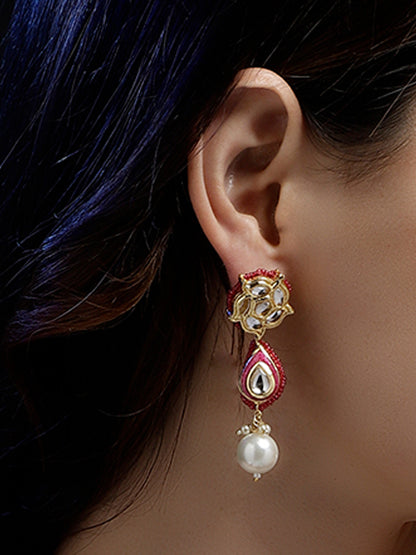 Kundan Earring with meenakari touch