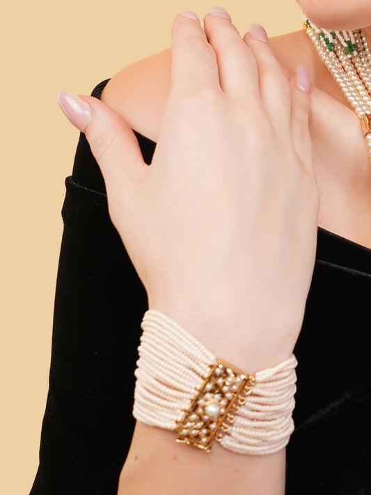 Single Color moti Jadau bracelet with Pearl Layers