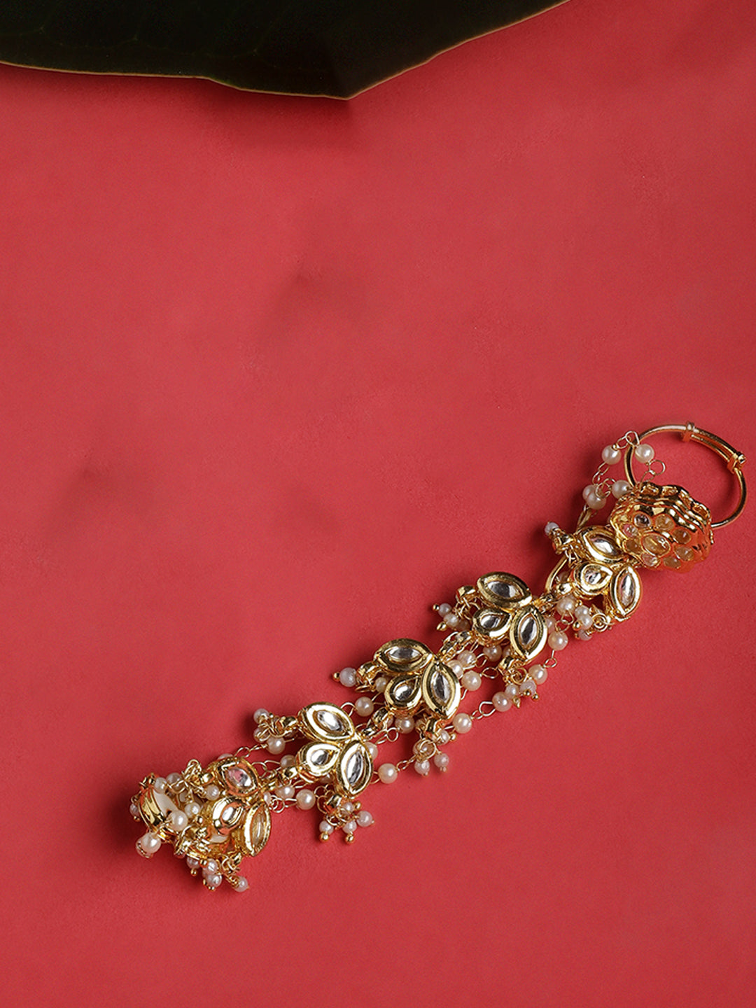 Kundan Hathphool with Ring and pearls chain