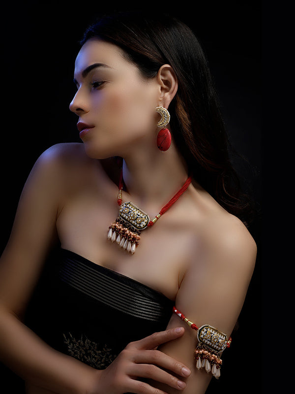 Surkh-e-Chamak Haar Red Meenakari Kundan Pearl Haar