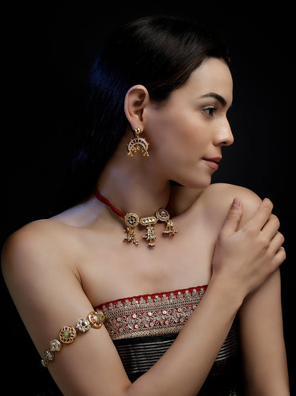 Multi Shaped and Red Colored Kundan Necklace