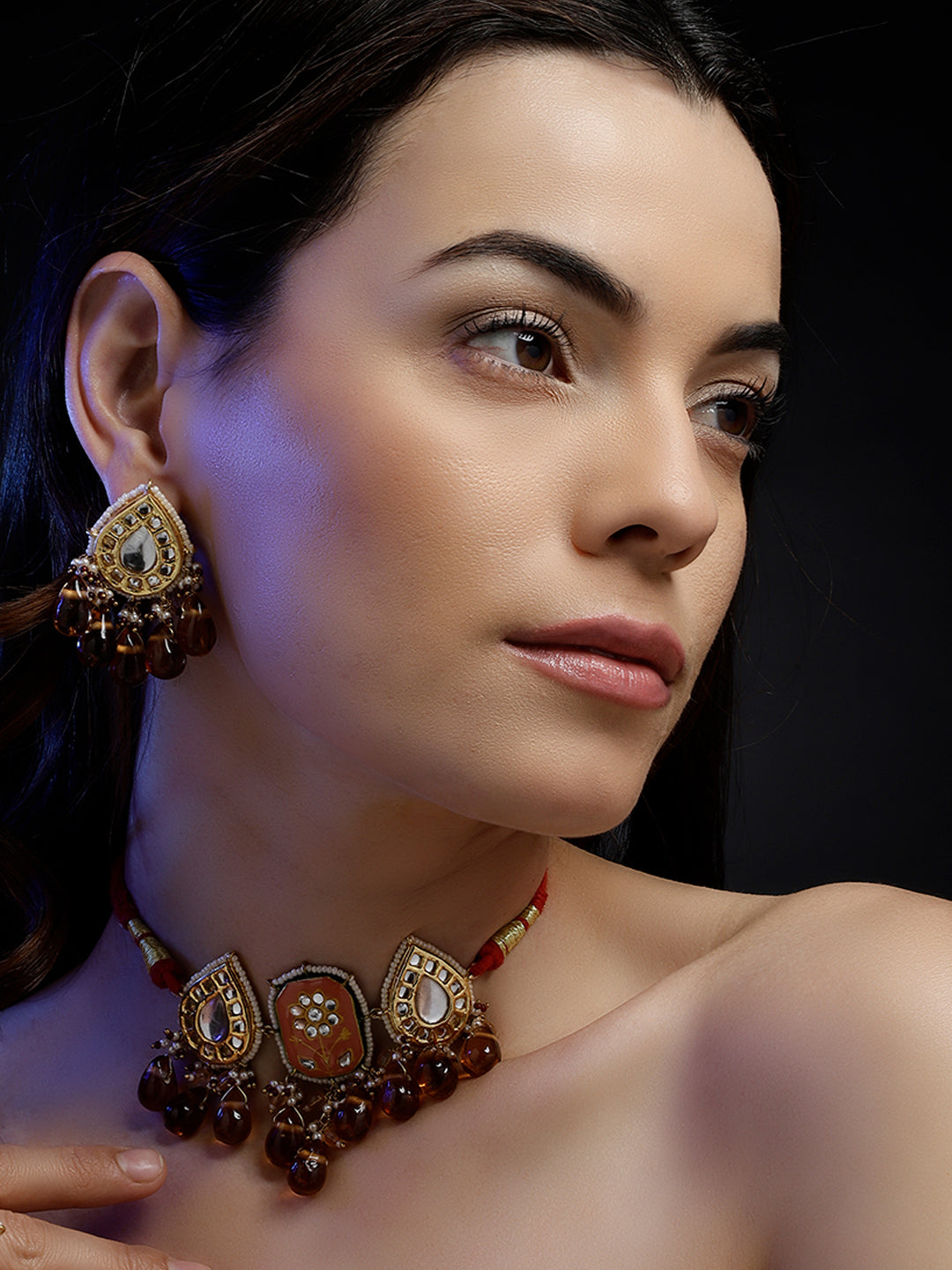 Meenakari Jewellery Set with Adjustable Dori and Drop Shaped Kundan 