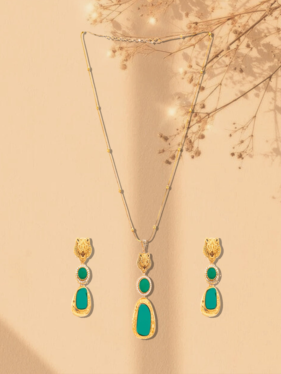 Moissanite Stones used with Tiger design Necklace and earrings set