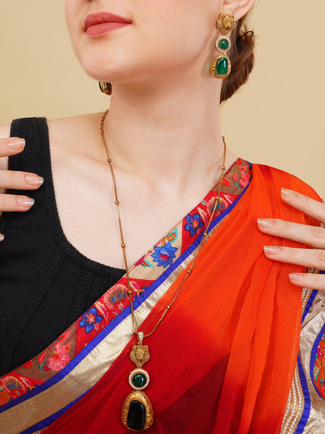 Moissanite Stones used with Tiger design Necklace and earrings set