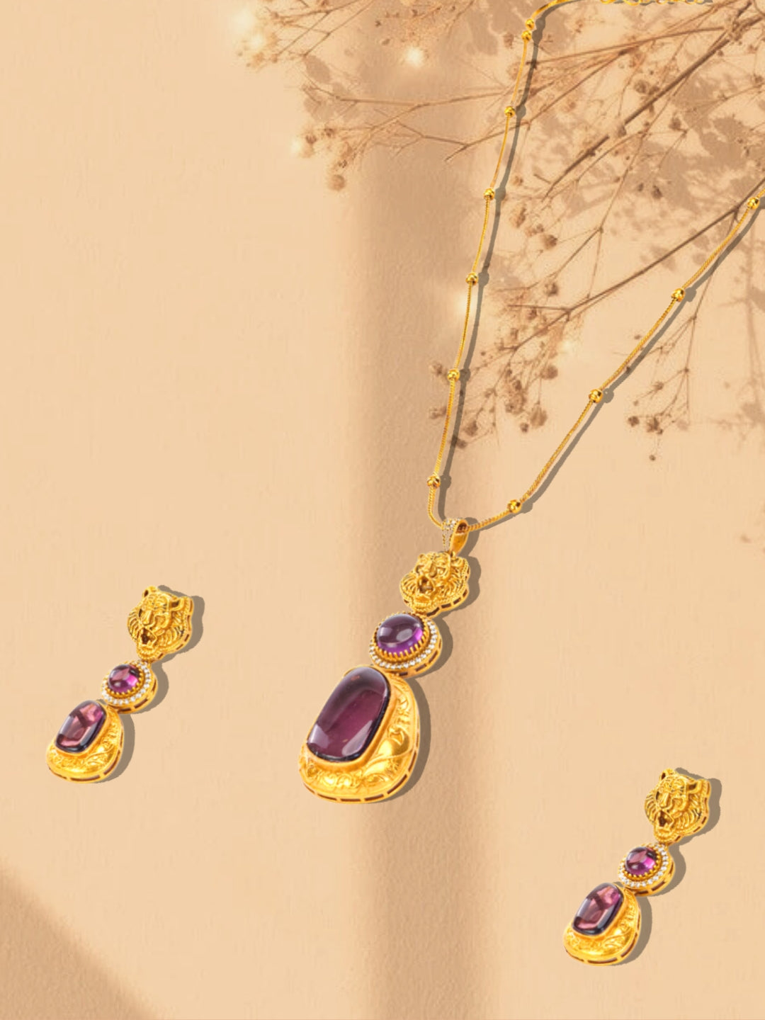 Moissanite Stones used with Tiger design Necklace and earrings set