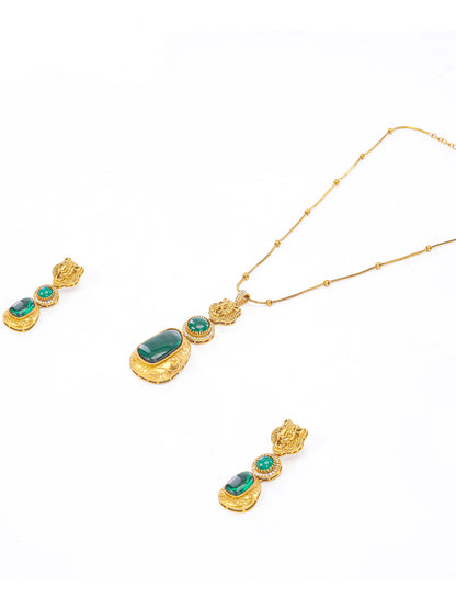 Moissanite Stones used with Tiger design Necklace and earrings set