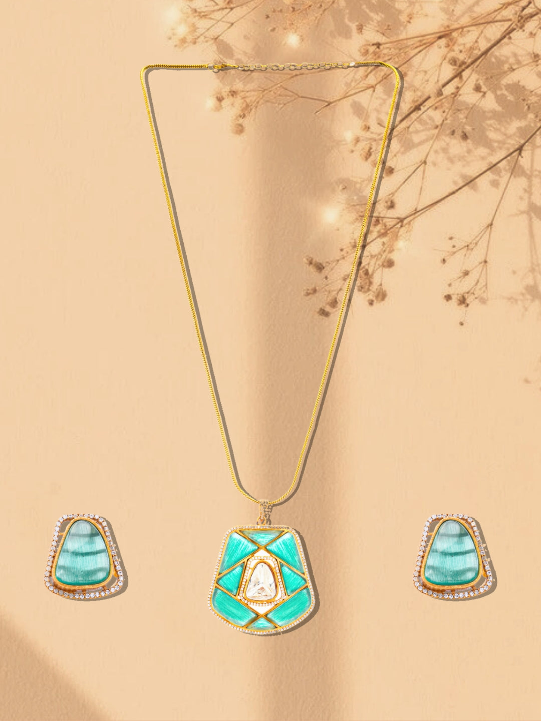 Moissanite Stones used with Stripe design Necklace and earrings set
